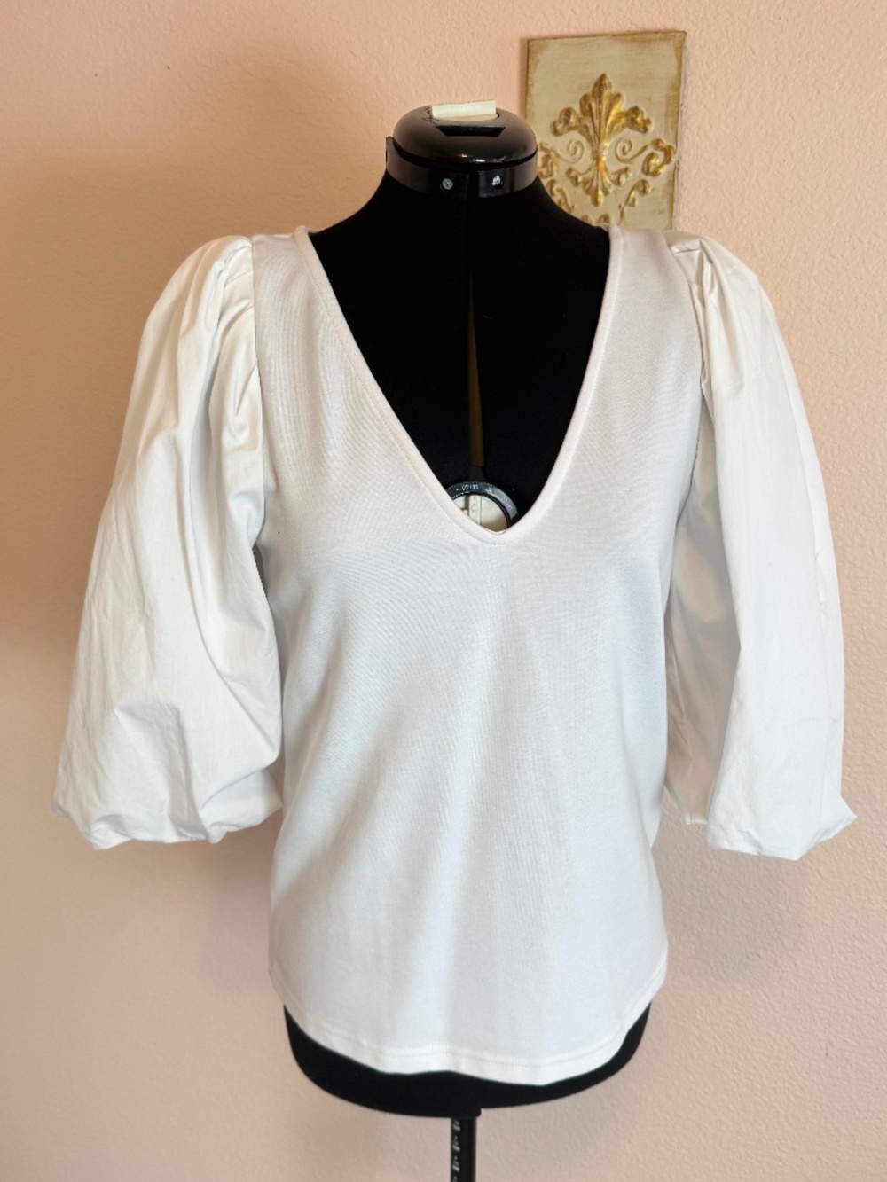 Scandi-chic feminine minimalist luxury white blouse NWT Small